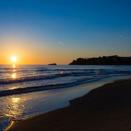 Serapo Bed And Breakfast Gaeta Bagian luar foto